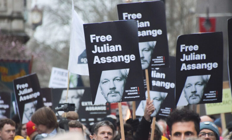 Photo of Aitor Martínez: “Si Assange fuera extraditado y condenado, el periodismo como se conoce a día de hoy habría muerto”