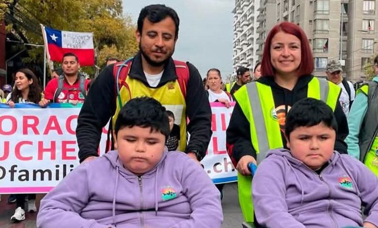 Suspensión temporal afecta tratamiento de gemelos con distrofia en EE.UU.