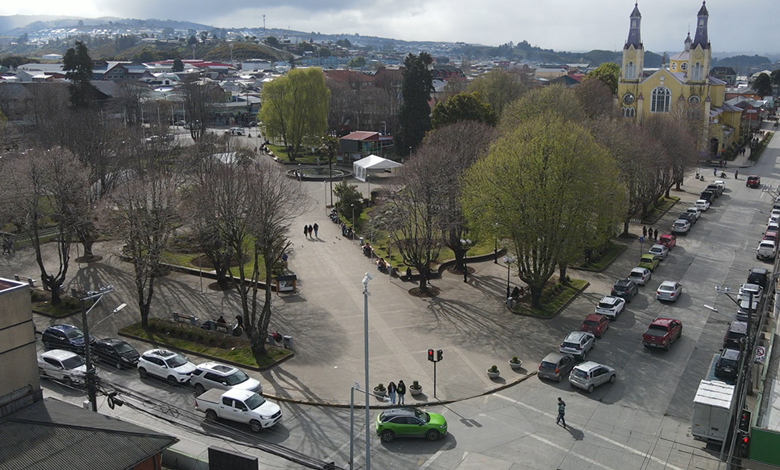 Propuesta para destinar ingresos de parquímetros a proyecto habitacional en Castro