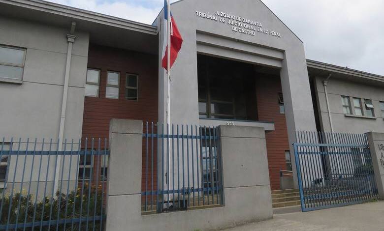 Pareja condenada a 20 años por homicidio en Chonchi