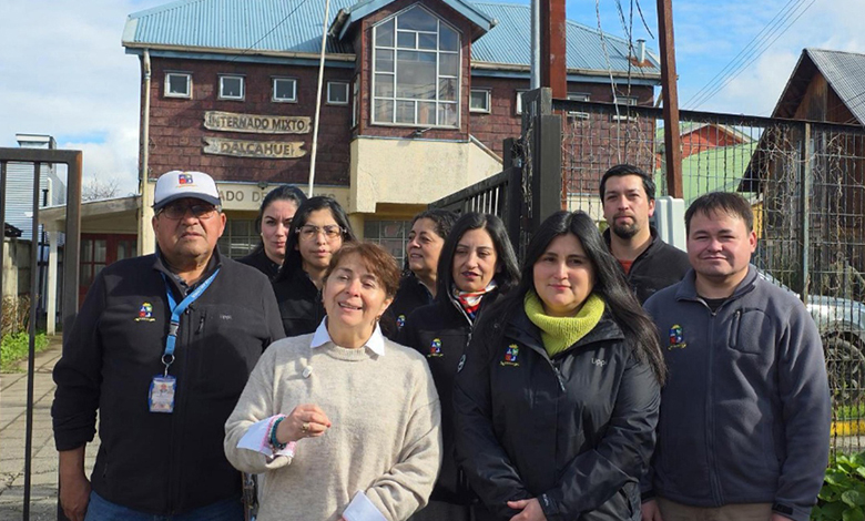 Alcaldesa de Dalcahue reconoce a dirigentes sociales y comunitarios en su día