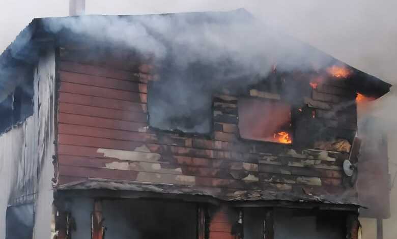 Incendio destruye vivienda en Caicumeo, Ancud